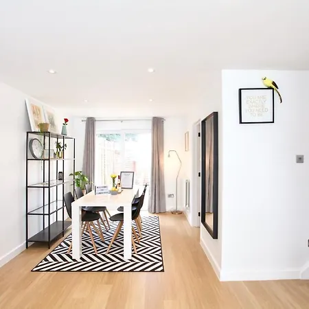 Stylish Cambridge City Pad Buitenkant foto