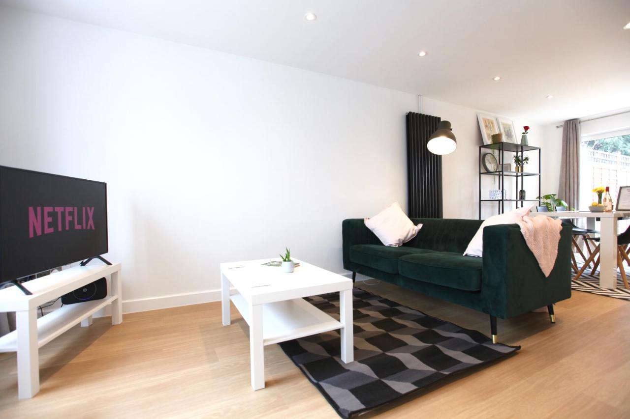 Stylish Pad